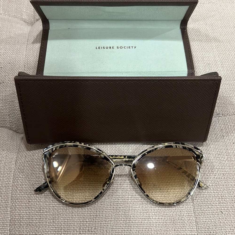 BRAND NEW!! Leisure Society Sunglasses, Love Lace ✨